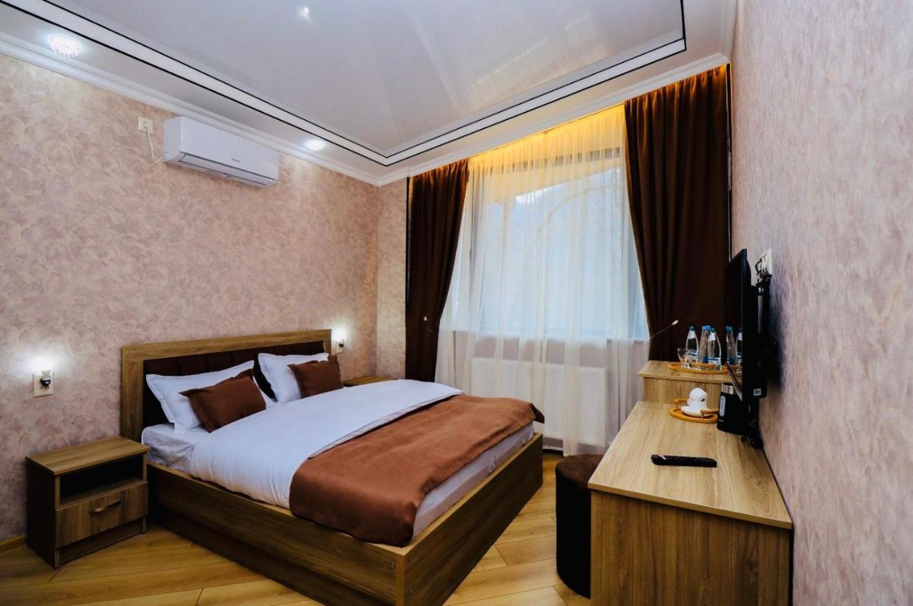 Hotel Evergreen Borjomi Eksteriør bilde